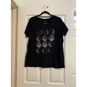 Torrid Black Moon Phases Slim Fit Crew T-Shirt 1X